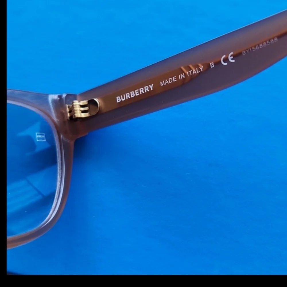 Burberry Translucent Tan Cat-Eye Sunglasses with Brown Gradient Lenses